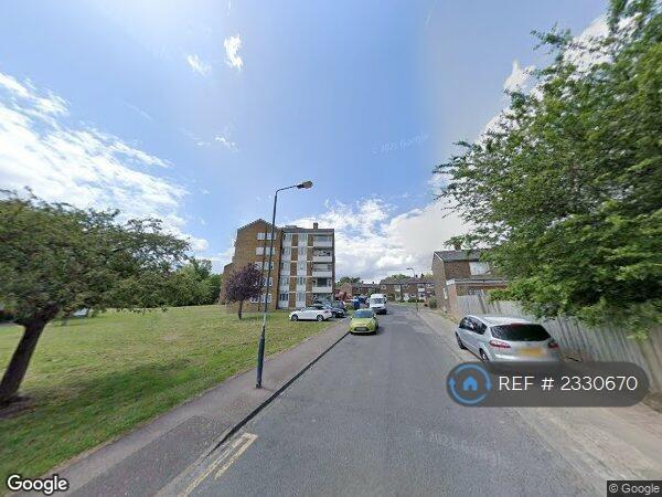 2 bedroom flat in Casterbridge Road, London, SE3 (2 bed) (#2330670)