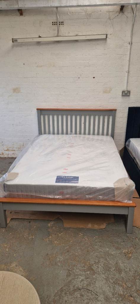 Argos home Aspley 4ft 6ins double wooden frame bed Grey & Dark Oak & orthopaedic mattress