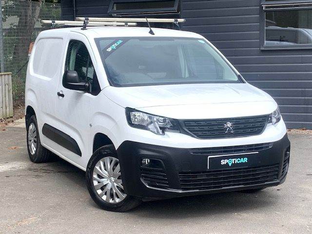 Peugeot Partner 1000 1.5 BlueHDi 100 Professional Premium Van Diesel