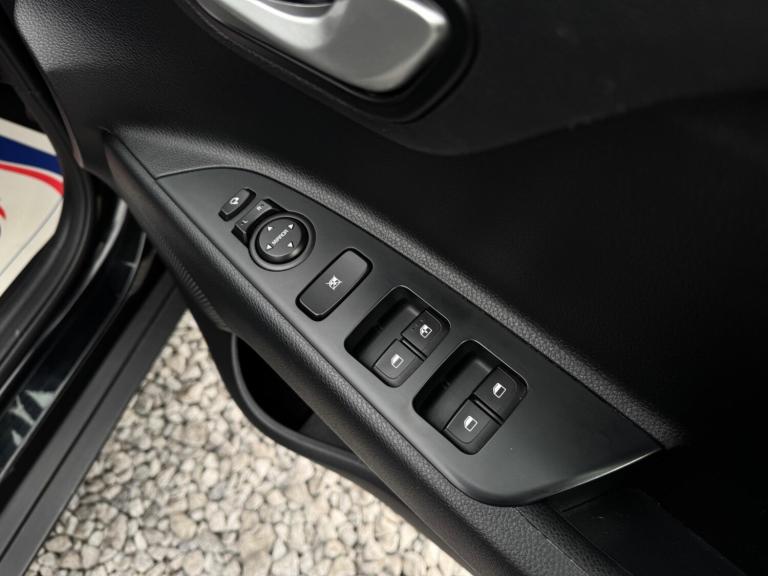 2019 Kia Stonic 1.0 T-GDi 2 Euro 6 (s/s) 5dr HATCHBACK Petrol Manual