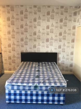 Studio flat in Balne Lane, Wakefield, WF2 (#2763138)