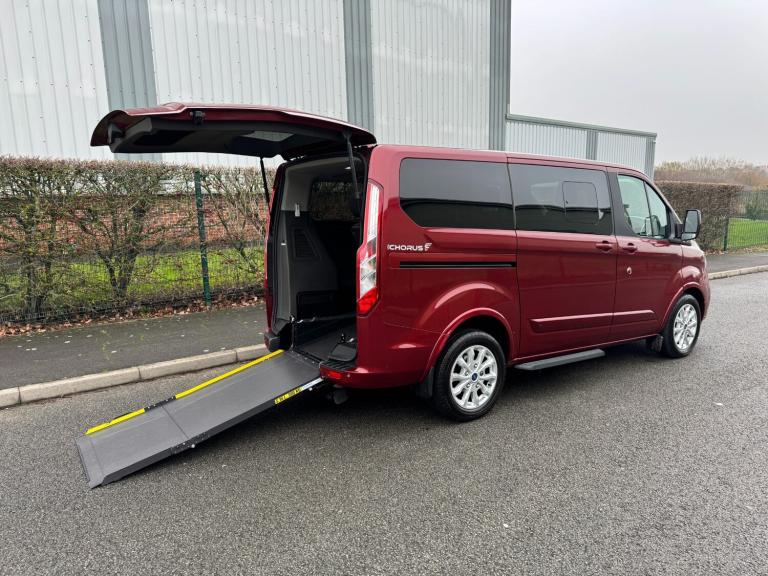 2020 (70) Ford Tourneo Transit Custom Titanium Wheelchair Accessible WAV 