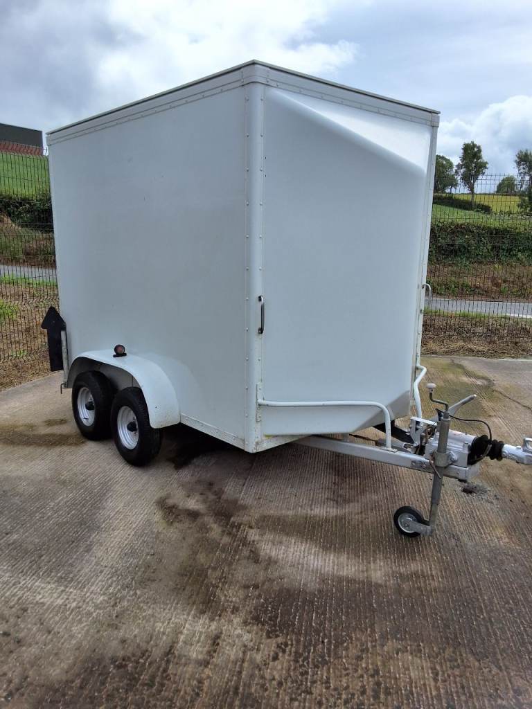 Box trailor