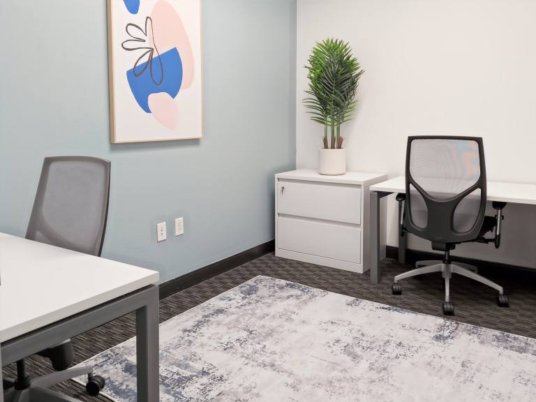 Camberley - GU15 3HL \ Ready-to-Use Private Office for 2 Workstations
