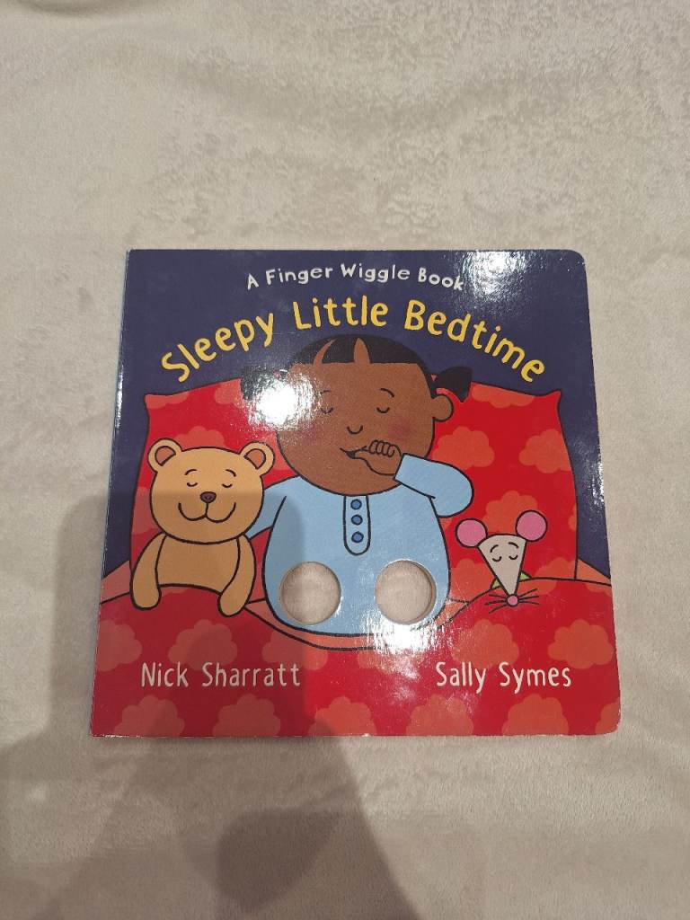 Sleepy Little Bedtime Finger Wiggle Board Book – Good Condition