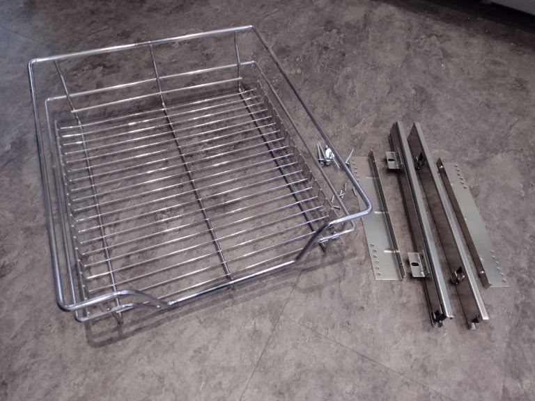 Wire basket & hardware for 500mm wide kitchen base unit (a great save your back - pull out instead)