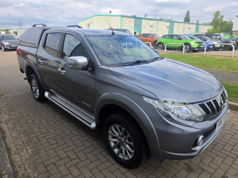 MITSUBISHI L200 2.4 DI-D DC Warrior Grey Manual Diesel 2017