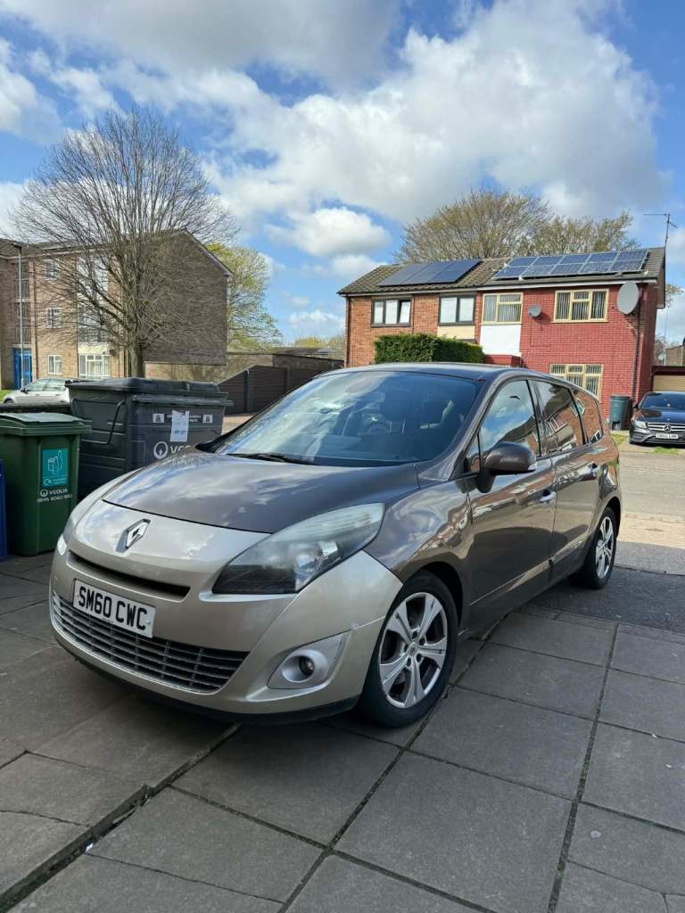 2010 Renault Grand Scenic Automatic 7 Seater