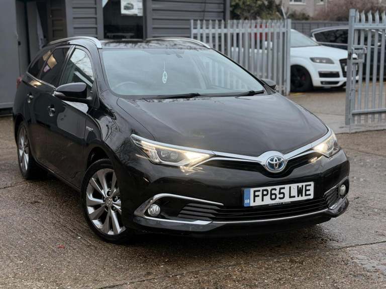 2015 Toyota Auris Estate (2015 - 2018) Estate Hybrid Automatic