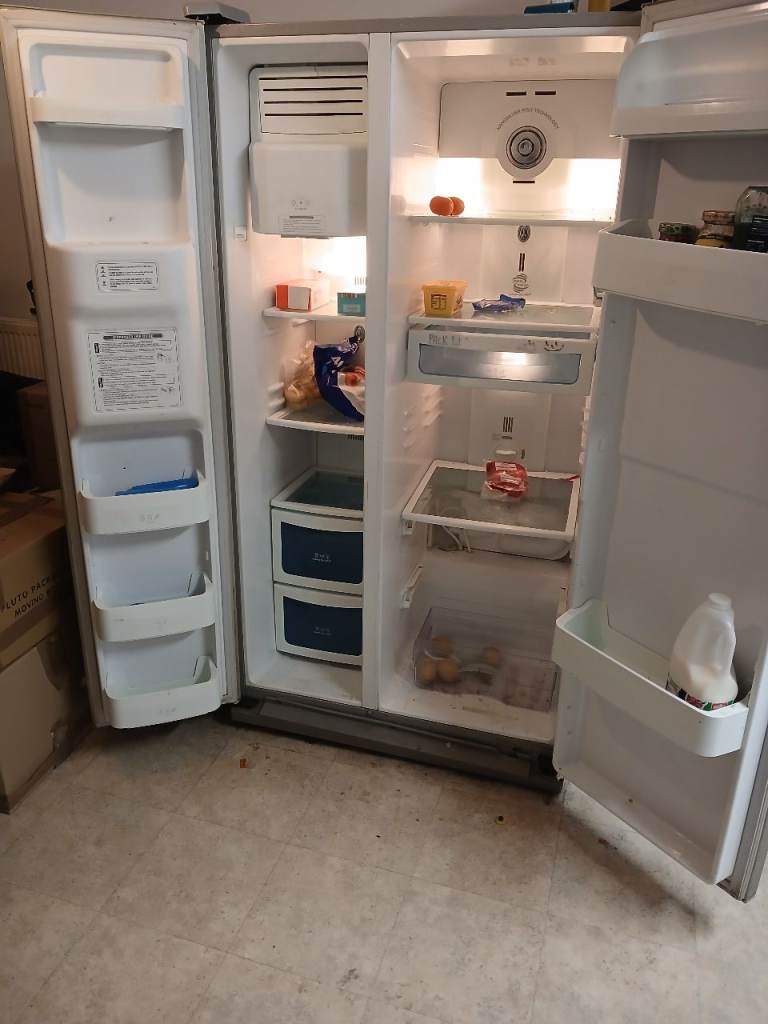 FREE fridge freezer