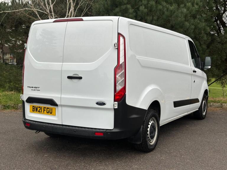 2021 Ford Transit Custom 2.0 300 EcoBlue Leader L2 H1 Euro 6 (s/s) 5dr PANEL VAN Diesel Manual