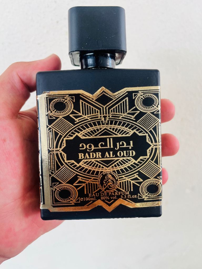 Badr Al Oud Eau De Parfum 100ml – Black and Gold Bottle
