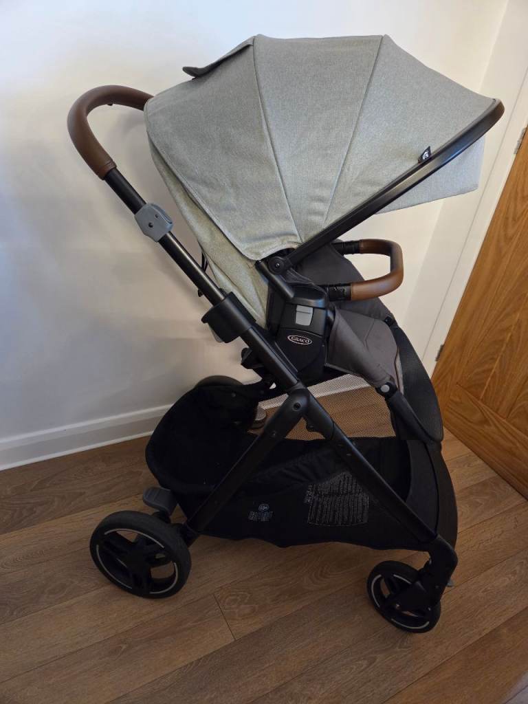 Graco Near2Me 3 in 1 Travel System 