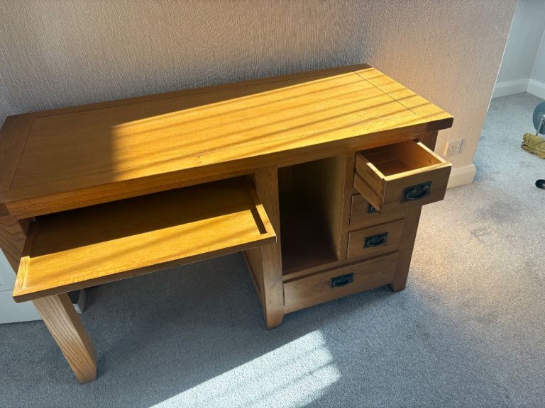 Solid oak desk 