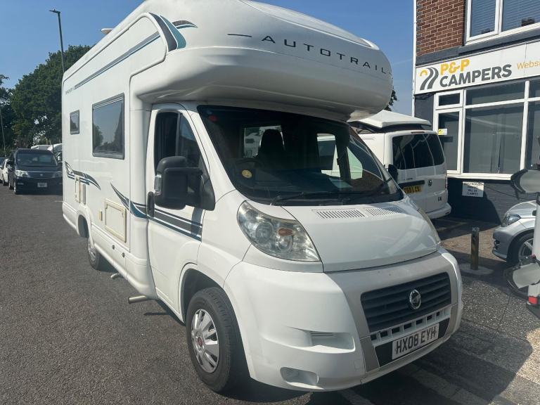 Auto-Trail Tracker EKS 2 Berth DIESEL MANUAL 2008/08