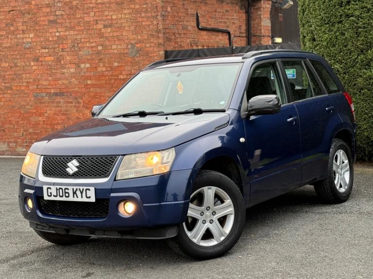 2006 SUZUKI GRAND VITARA 2.0 PETROL AUTOMATIC 5 DOOR, LOW MILES, MOT MARCH 2027 