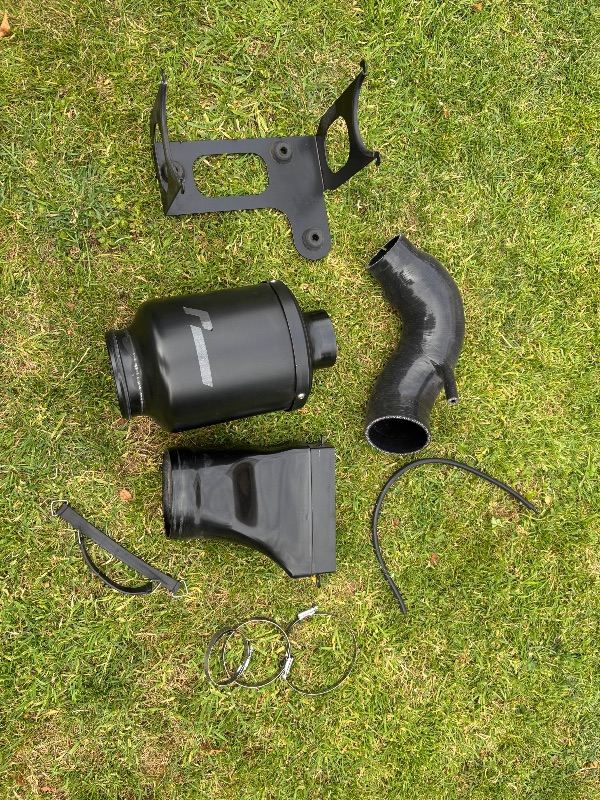 Racingline Intake System VW Polo GTI (6C) 1.8TSI/Seat Ibiza Cupra (6J) 1.8TSI