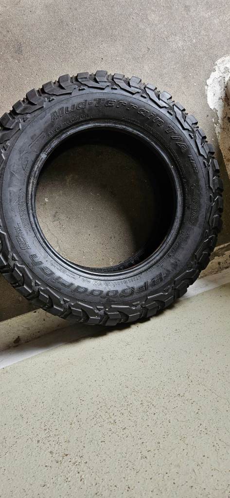 BFGoodrich mud terrain tyres set of 4