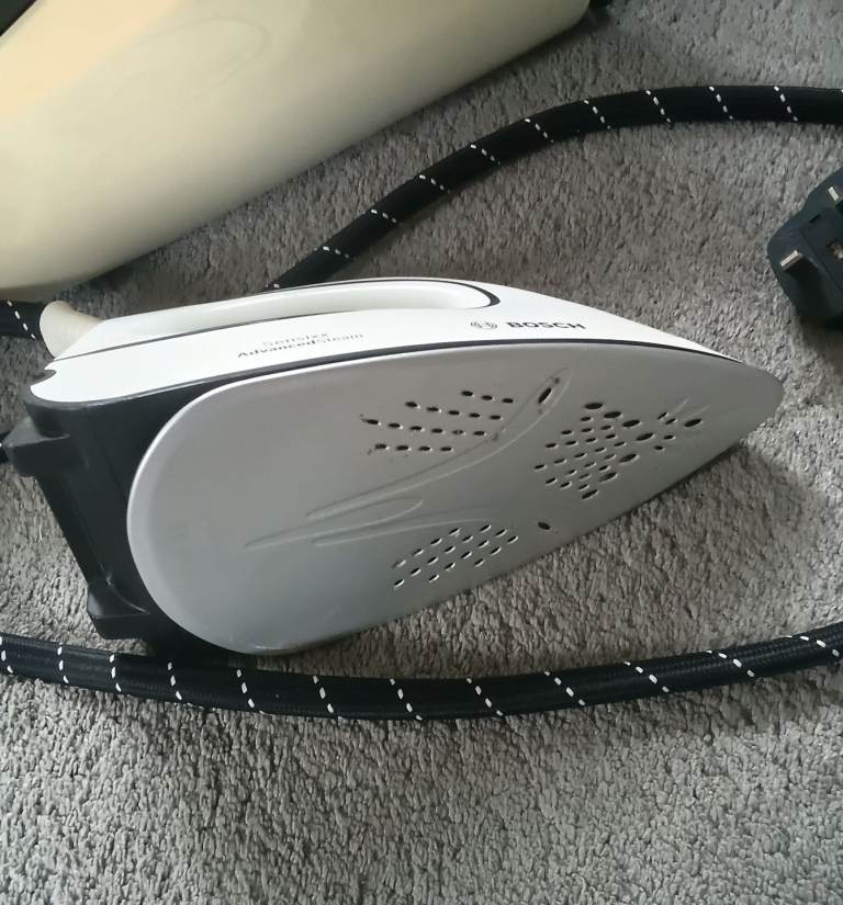 Bosch Steam Generator Iron Sensix B35L