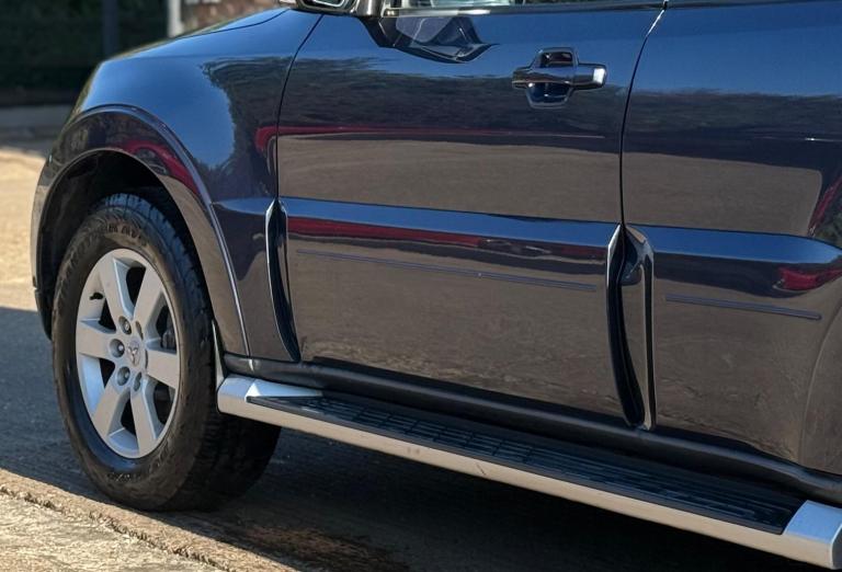 2008 Mitsubishi Shogun 3.2 DI-DC Elegance Auto 4WD Euro 4 5dr LWB Diesel