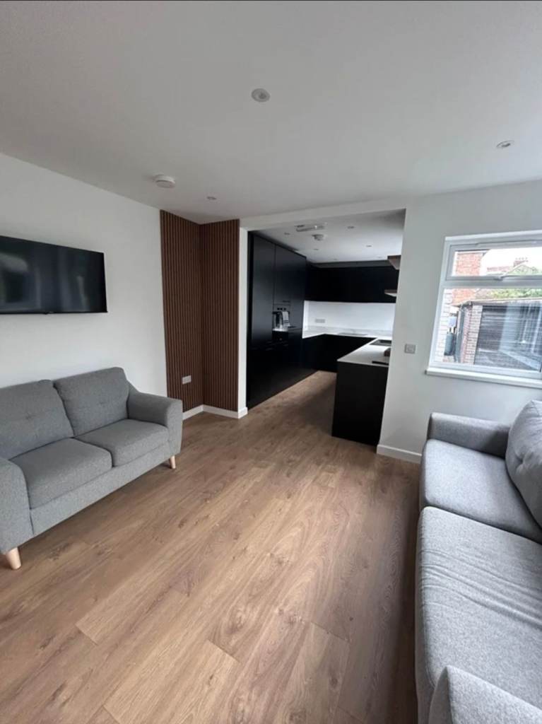 Room in a Shared House, Plains Road, NG3