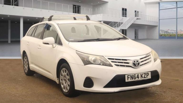 2014 Toyota Avensis 2.0 D-4D Active 5dr ESTATE DIESEL Manual