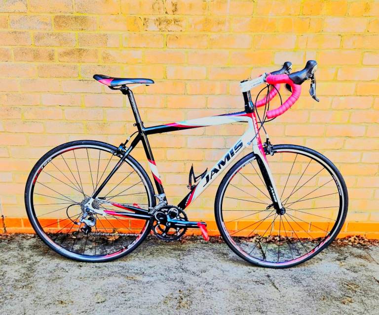 JAMES VENTURA ALLOY CARBON FIBRE ROAD BIKE 56CM"22 