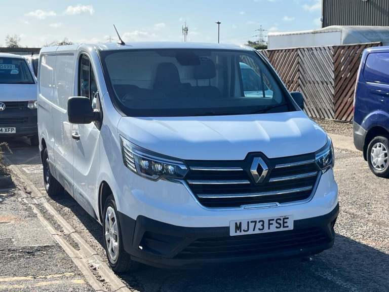 2023 Renault Trafic LL30 Blue dCi 130 Advance Van PANEL VAN DIESEL Manual