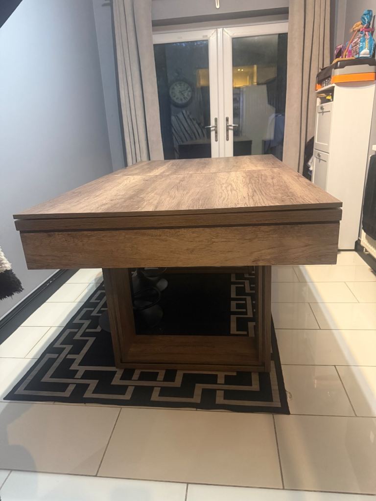 Dining entertainment table pool/table tennis