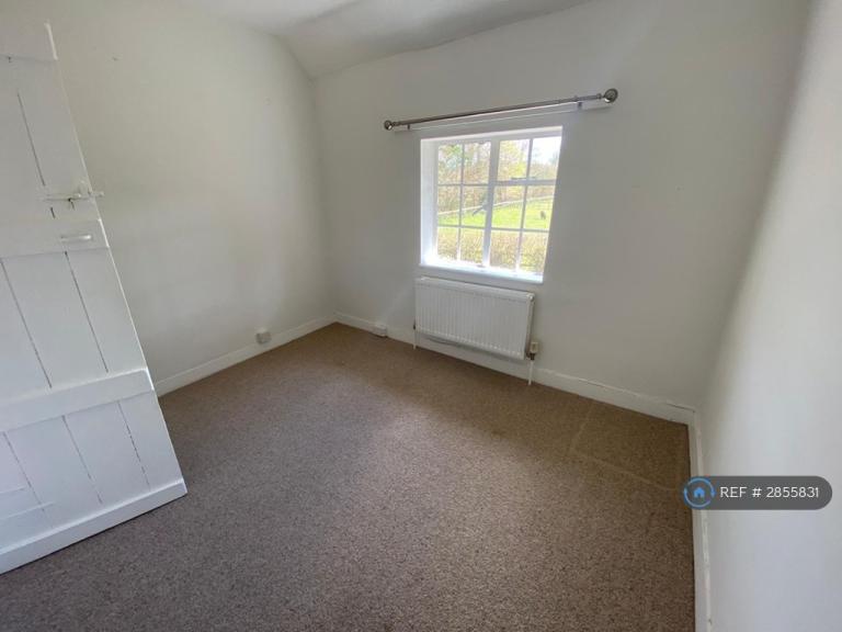 3 bedroom house in Damerham, Fordingbridge, SP6 (3 bed) (#2855831)