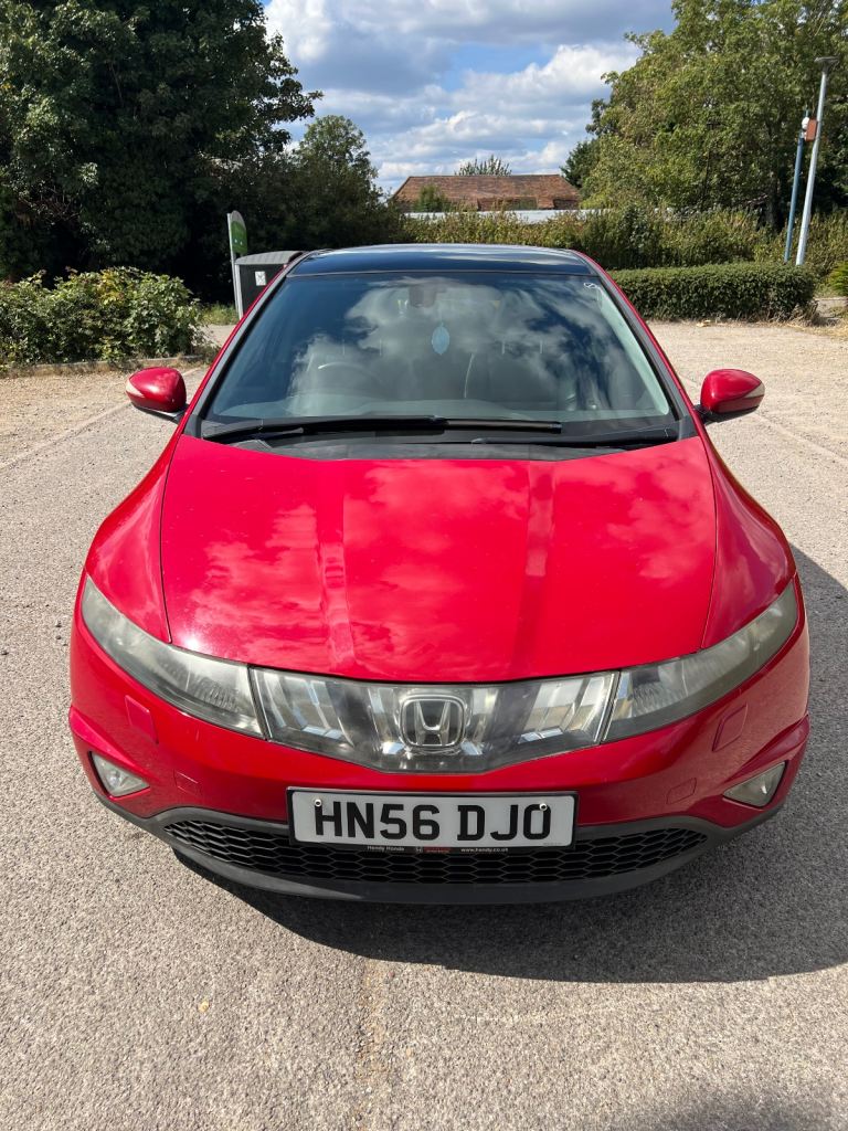 Honda Civic 1.8 EX i-VTEC Auto | ULEZ Free | Panoramic Roof | Heated Leather