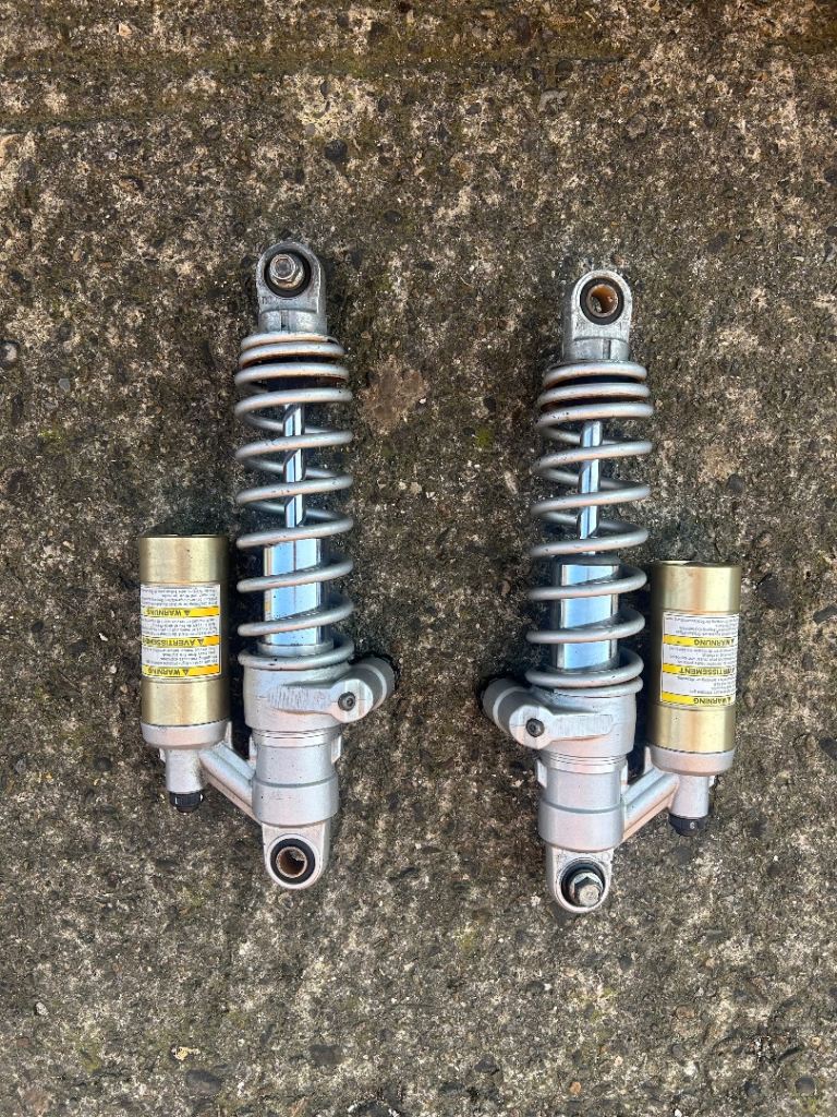 Suzuki GSX 1400 Rear Shocks 