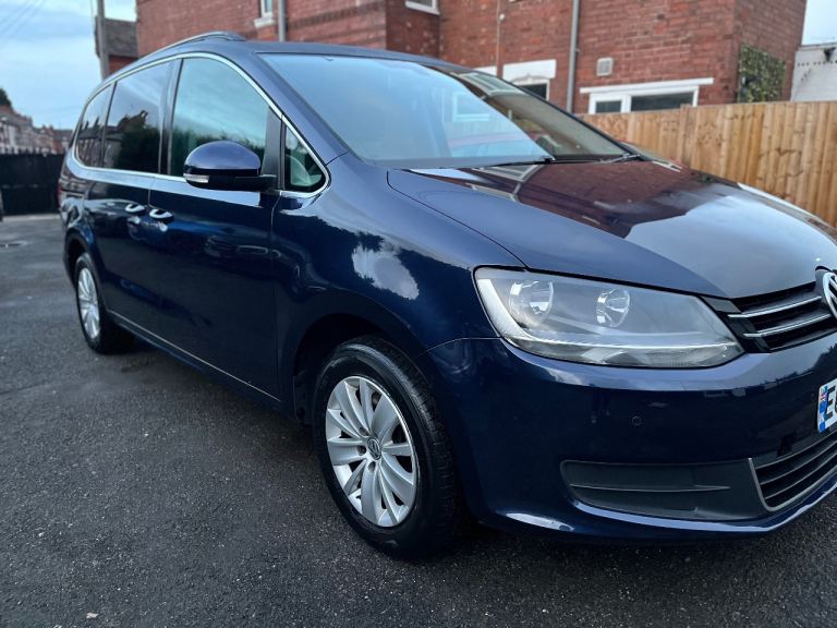 image for Volkswagen, SHARAN, MPV, 2013, Semi-Auto, 1968 (cc), 5 doors