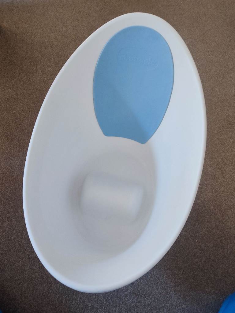 Snuggle Baby Bathtub White and Blue – Good Condition