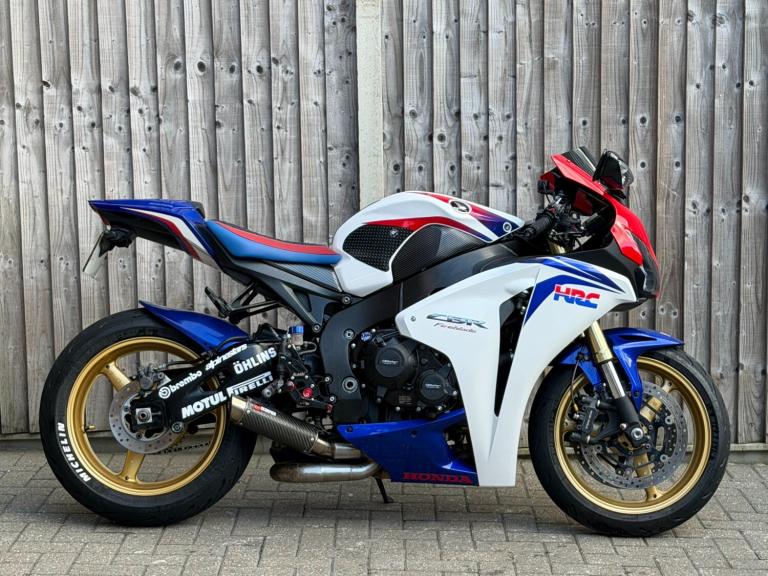 HONDA CBR 1000 RR FIREBLADE 2009 (09) SUPER SPORT + HRC EDITION + LOW MILES 