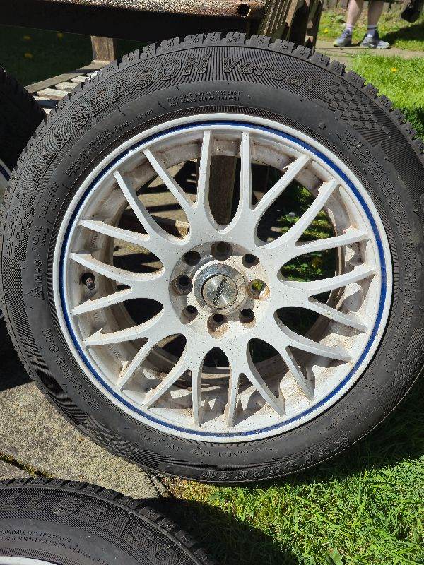 Calibre 4 stud alloy wheels & tyres