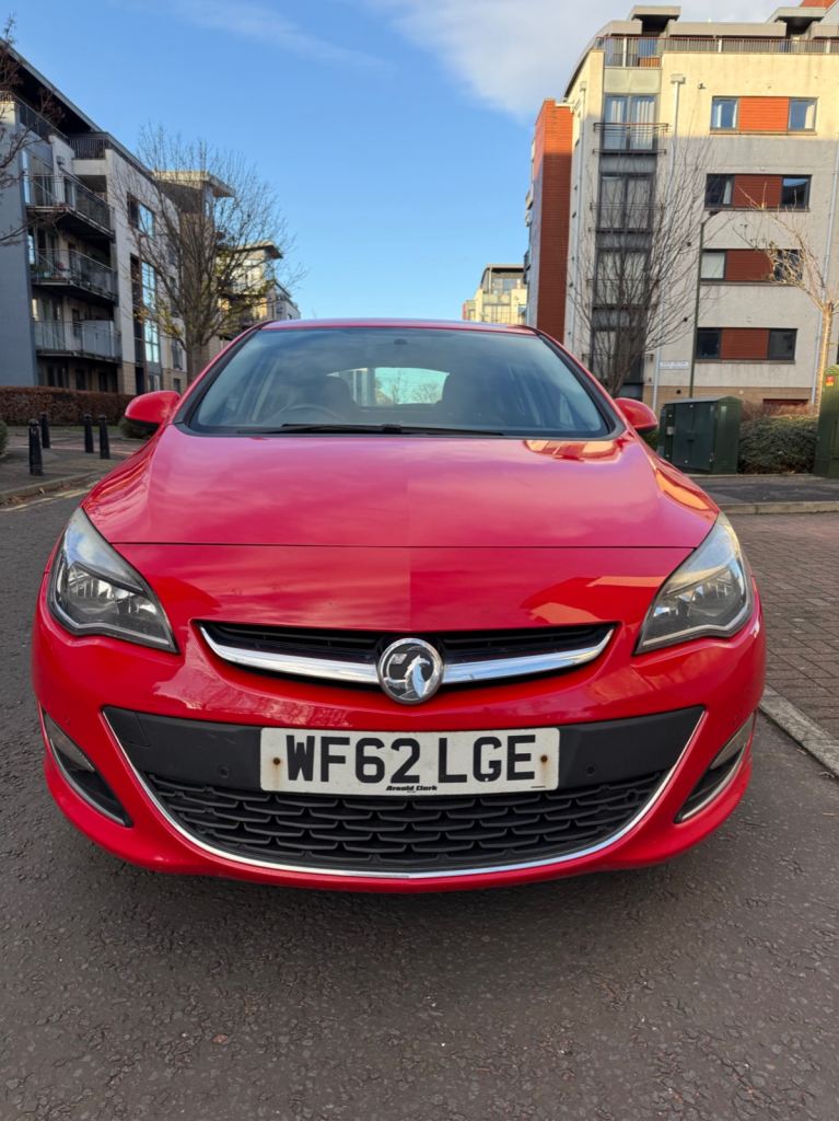 Vauxhall Astra SRI 2.0 CDTI automatic auto (unlike Vauxhall corsa or Ford Focus) 