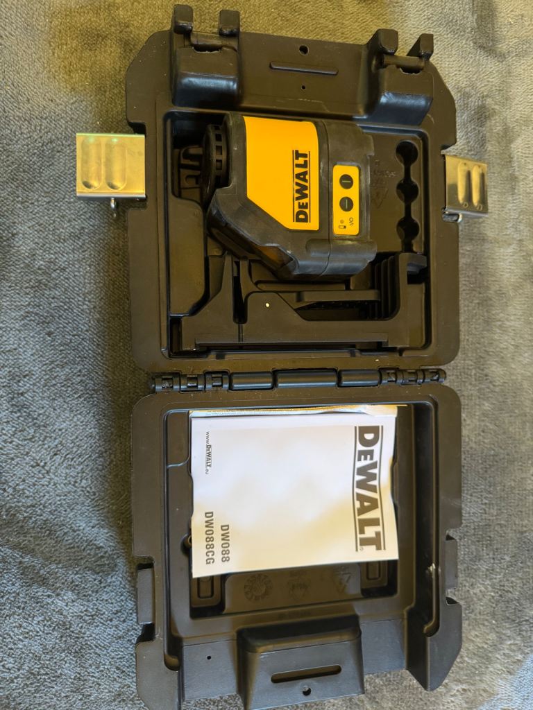 Dewalt laser leveller
