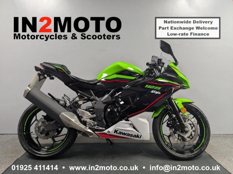 2021 (71) Kawasaki Ninja 125 BX BMFAN in Green