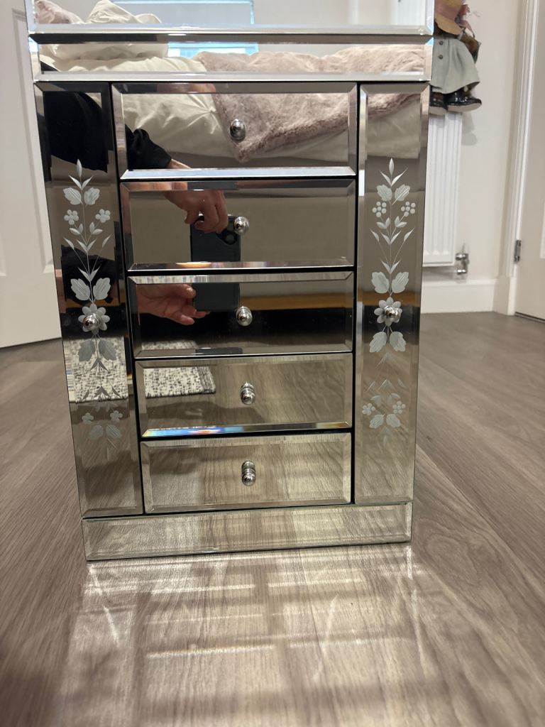Mirrored Jewellery Box