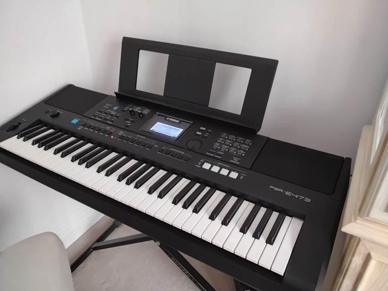 Yamaha PSR-E473 Electronic Keyboard