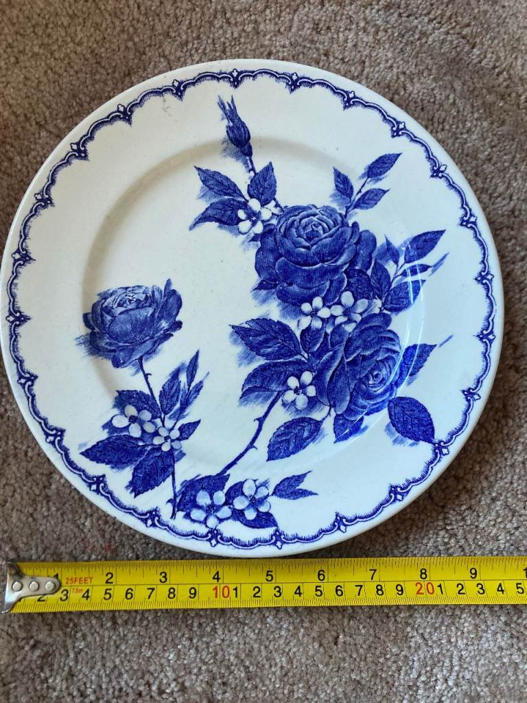 Vintage "Victoria" pattern Ironstone China plate produced by Broadhurst & Sons Ltd