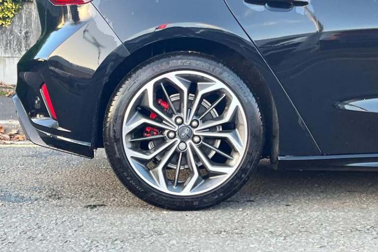 2024 Ford Focus ST-LINE X | B&amp;O Audio | Leather Seats | Heated Seats/Wheel | Sync 4 Touchsc H...