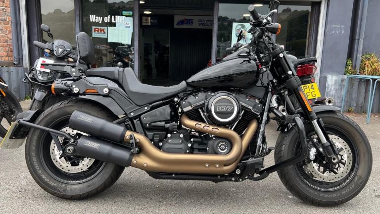 HARLEY-DAVIDSON FAT BOB 107