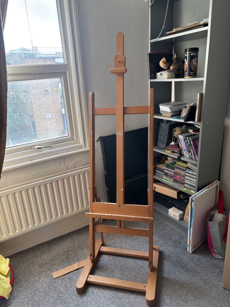 MABEF Wooden Artist Easel – Good Condition