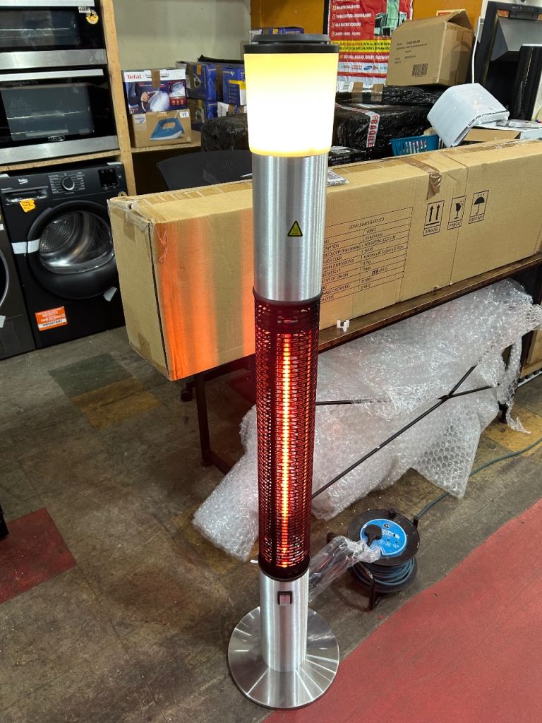 JD Williams - Freestanding Infrared Electric Heater 1500 W black - BNWT