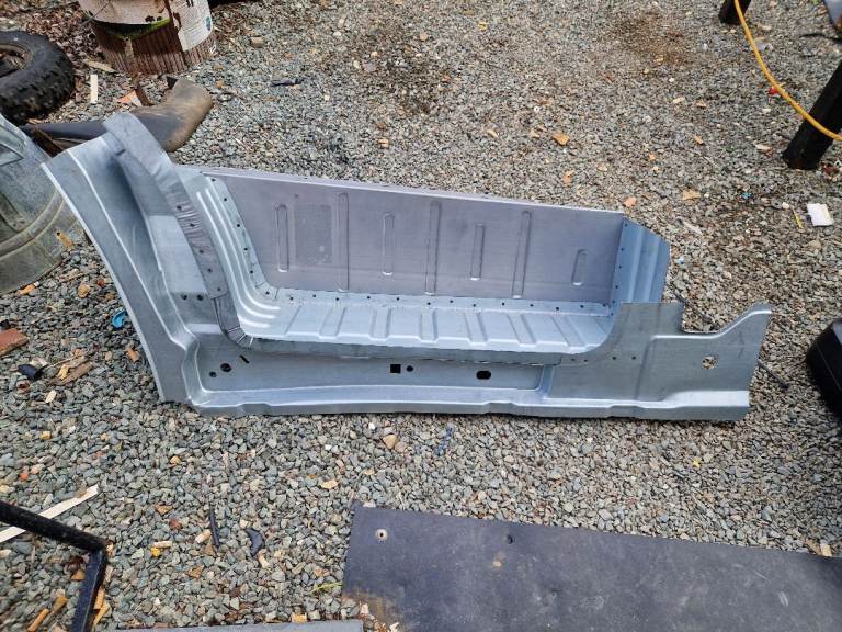 Transit passenger side step 