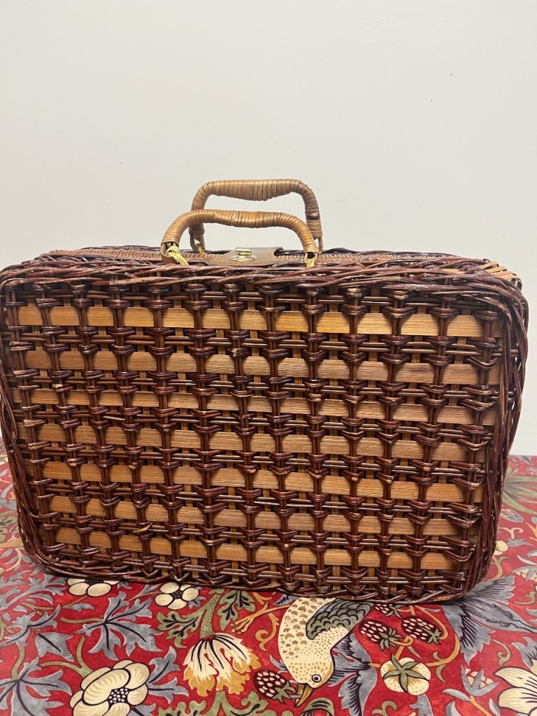 Vintage Picnic Hamper - Plastic plates, cups, forks spoons and knives
