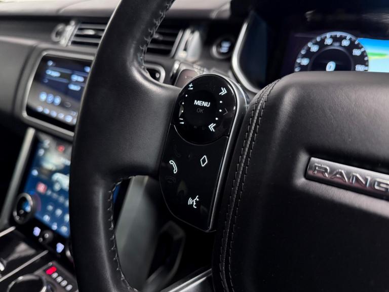  Land Rover Range Rover 4.4 SD V8 Autobiography SUV 5dr Diesel Auto 4WD Euro 6 (s/s) (339 ps) Die...