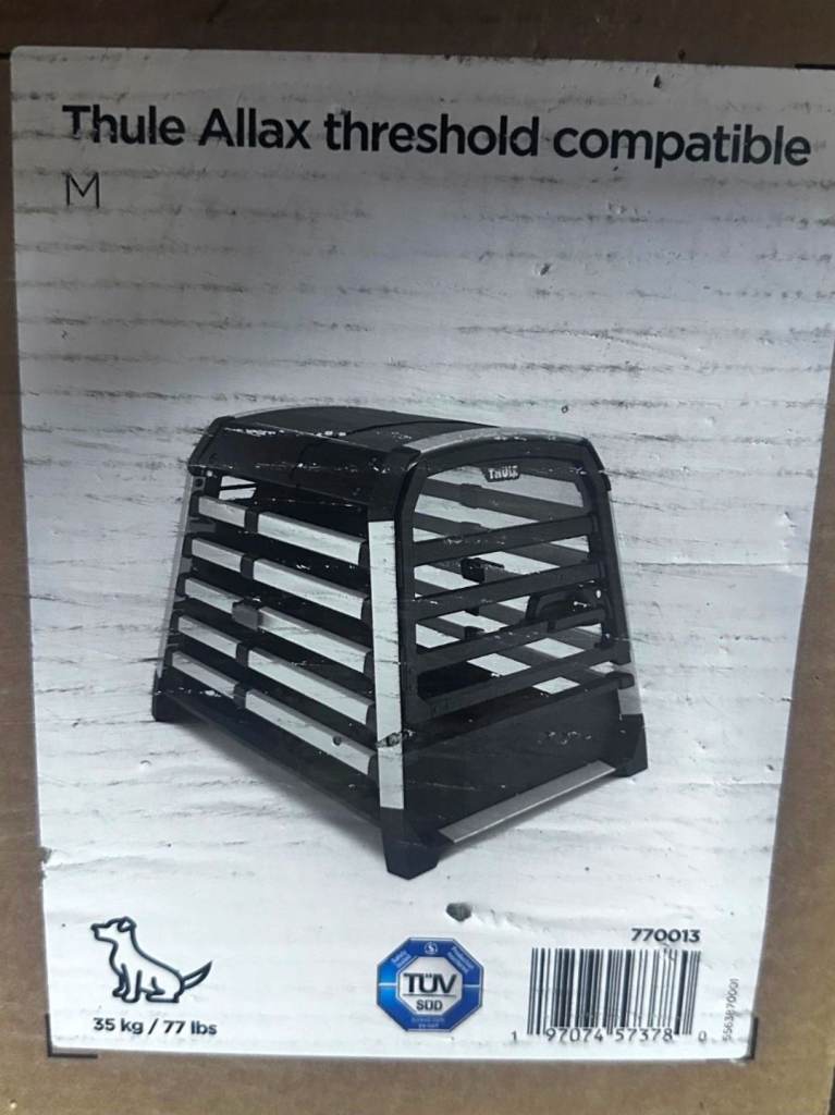 Thule Allax Threshold Compatible Crash-Tested Dog Car Crate M